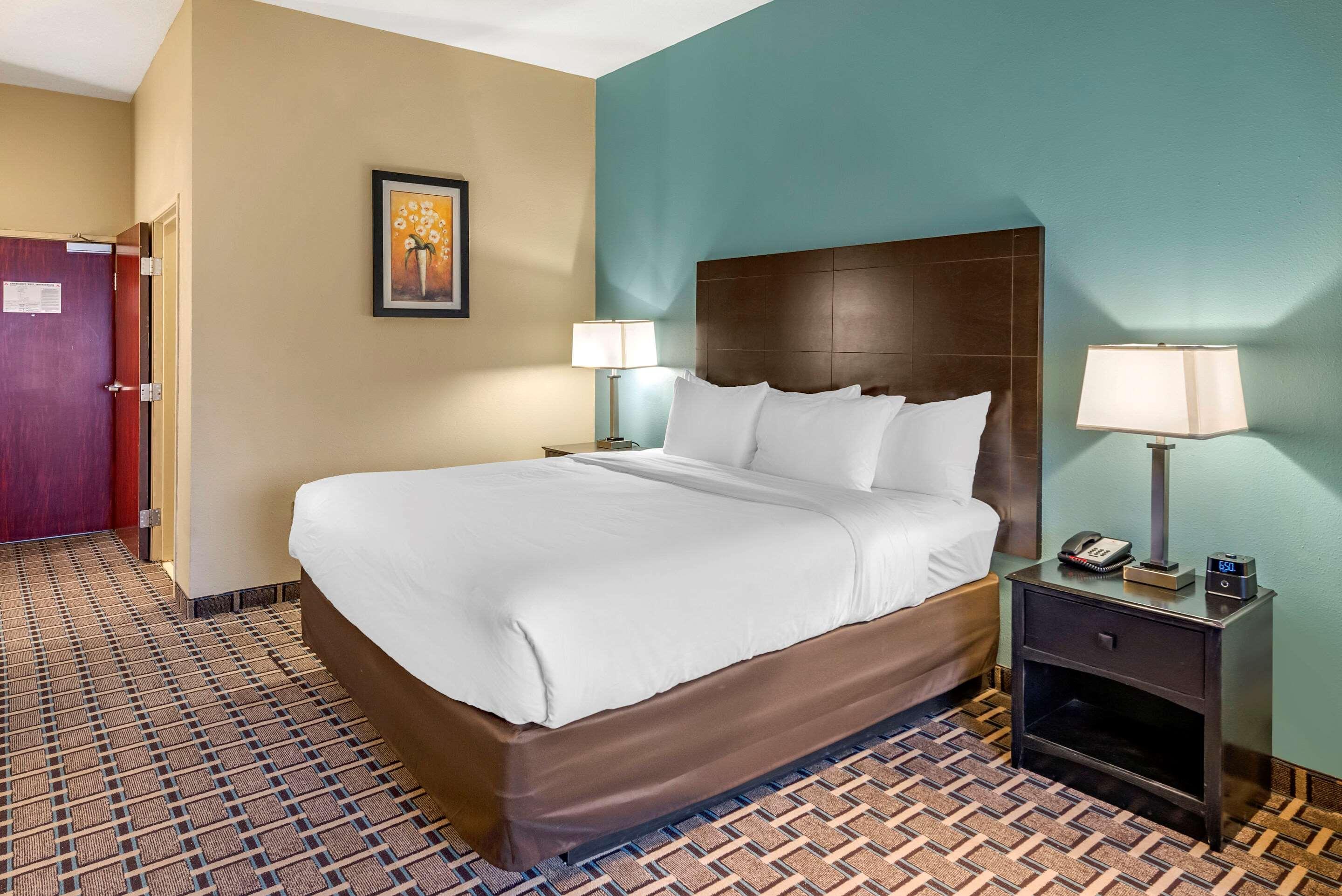 קלוביס Comfort Suites מראה חיצוני תמונה