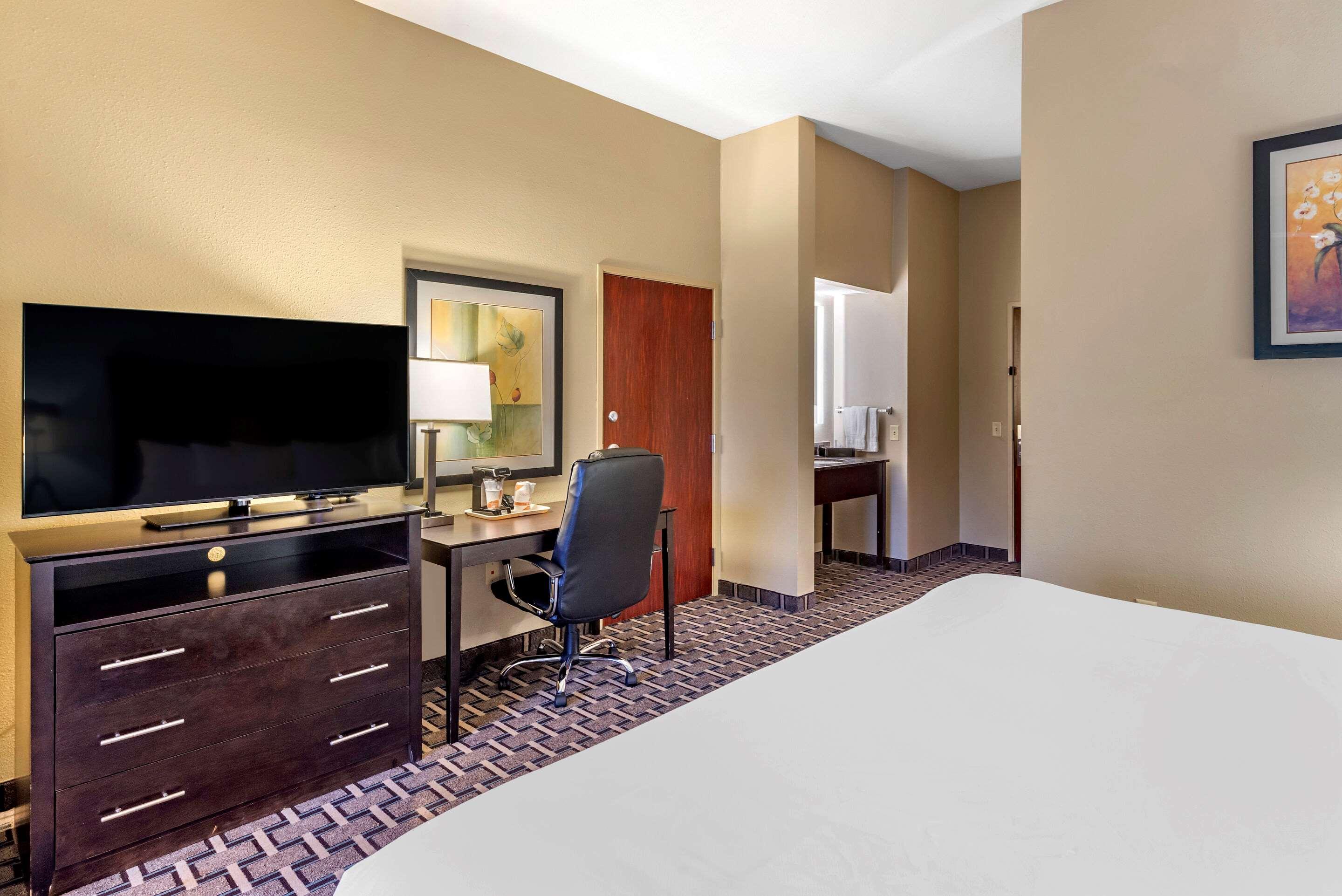 קלוביס Comfort Suites מראה חיצוני תמונה