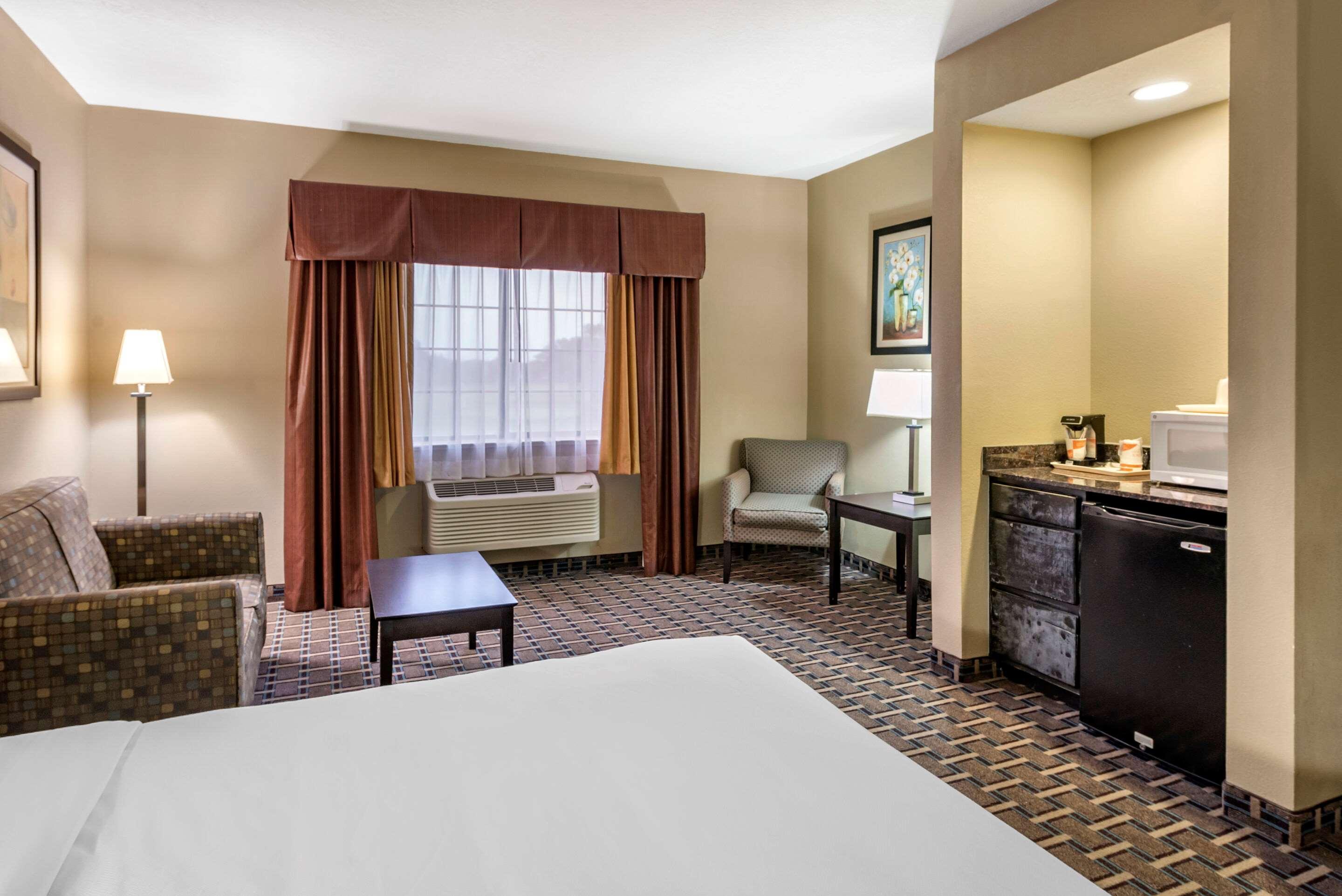 קלוביס Comfort Suites מראה חיצוני תמונה