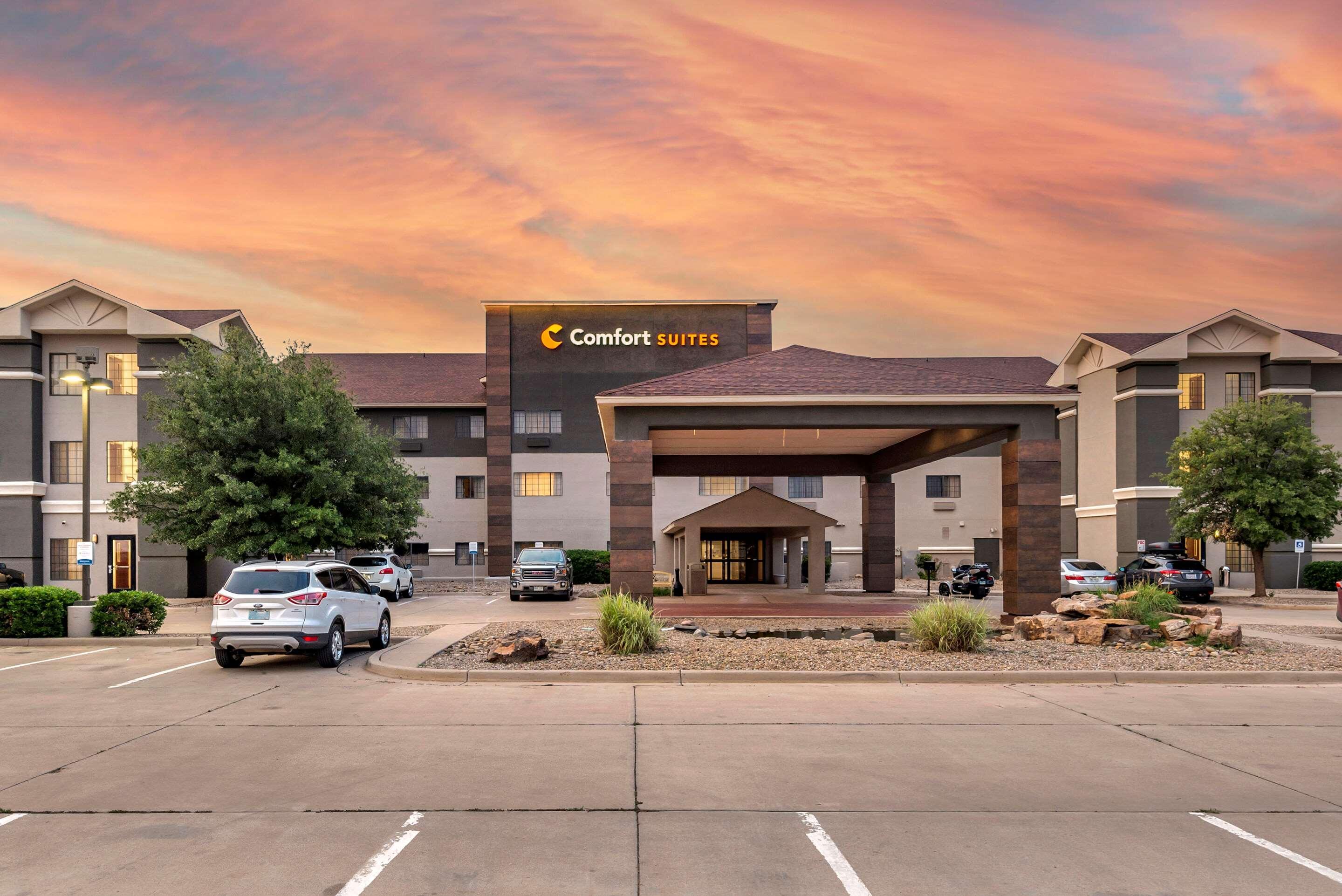 קלוביס Comfort Suites מראה חיצוני תמונה