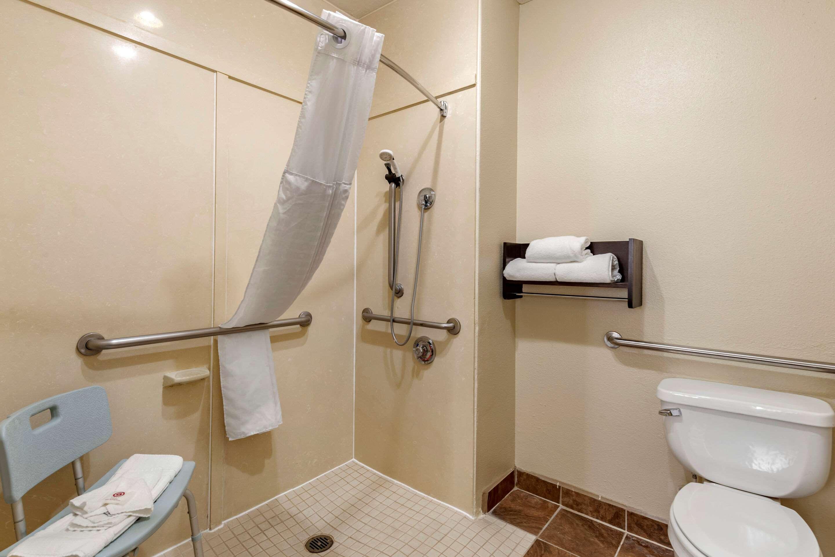 קלוביס Comfort Suites מראה חיצוני תמונה