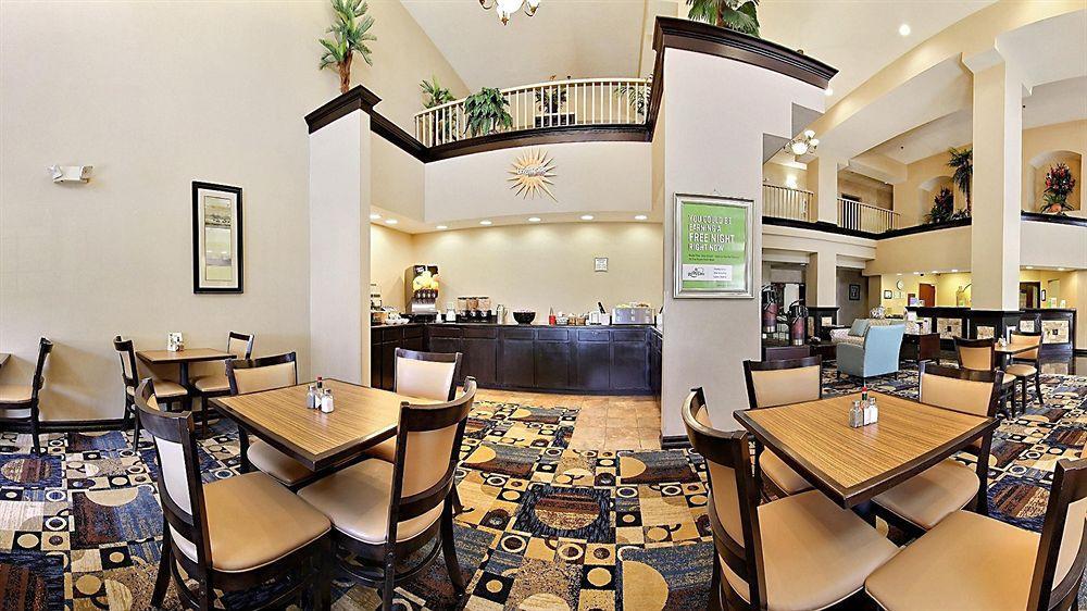 קלוביס Comfort Suites מראה חיצוני תמונה